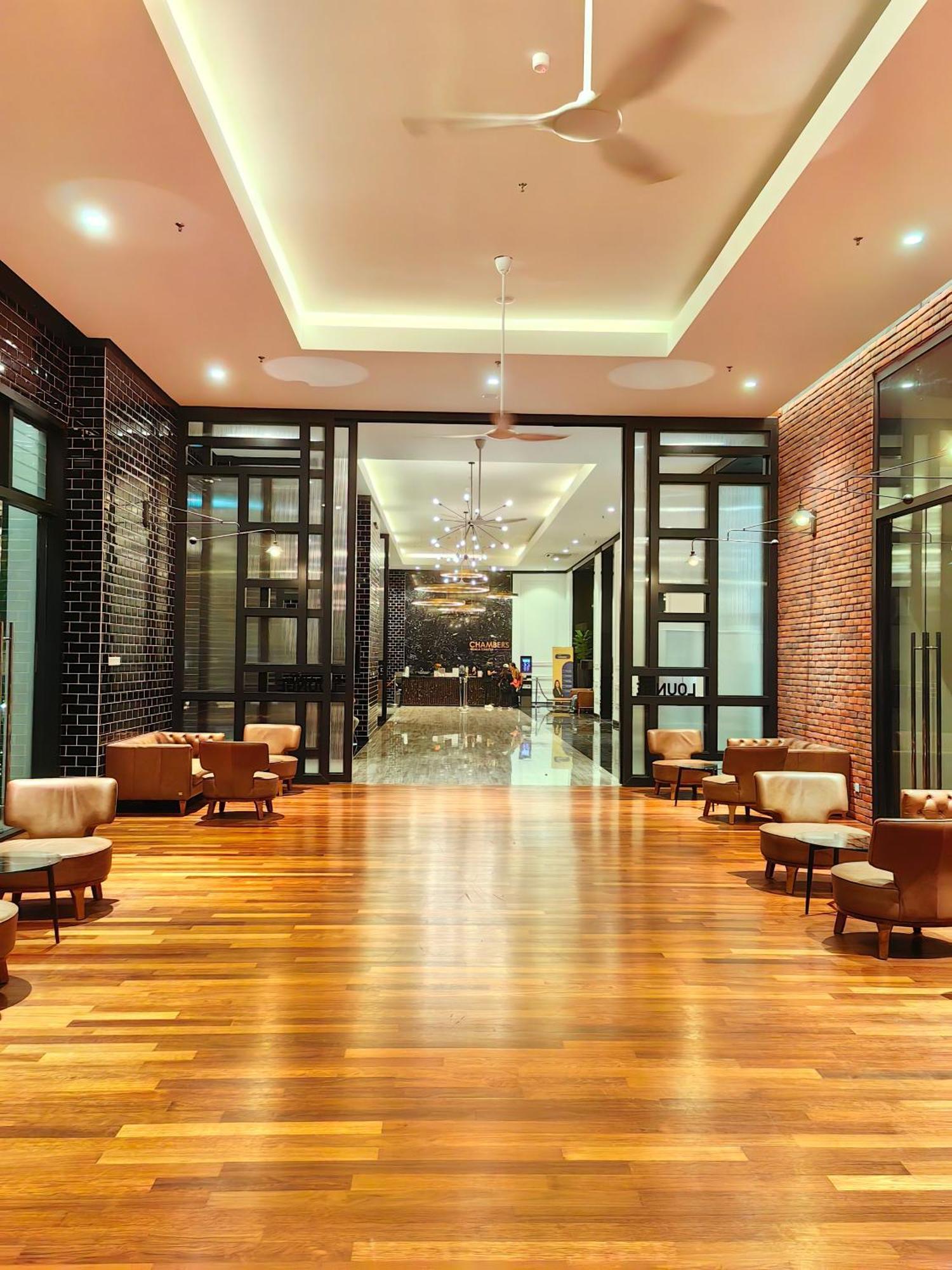 Chambers Residence Klcc Service Suites 쿠알라룸푸르 외부 사진